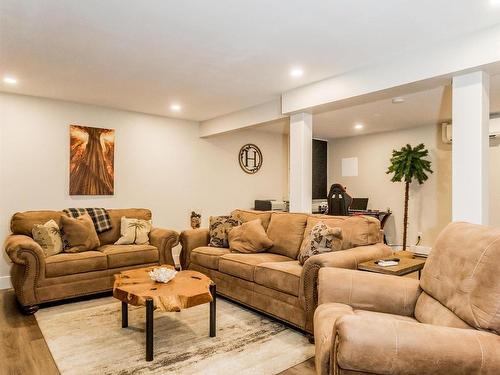 219 West Old Post Road, Smiths Cove, NS - Indoor Photo Showing Living Room