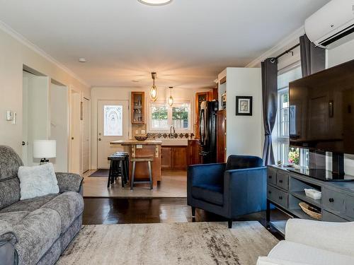 219 West Old Post Road, Smiths Cove, NS - Indoor Photo Showing Living Room