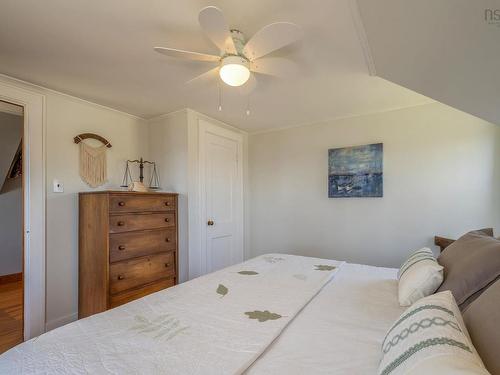 1772 304 Highway, Cape Forchu, NS - Indoor Photo Showing Bedroom