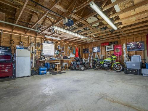 1772 304 Highway, Cape Forchu, NS - Indoor Photo Showing Garage