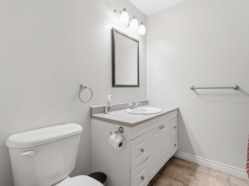 196 St. George Boulevard, Hammonds Plains, NS - Indoor Photo Showing Bathroom