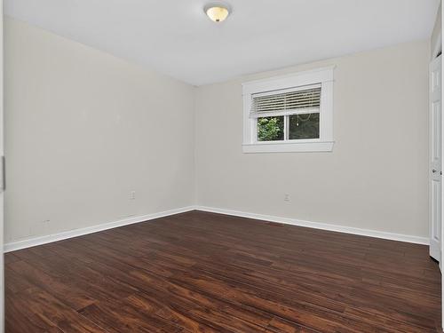 2 Randall Street, Dartmouth, NS - Indoor Photo Showing Other Room