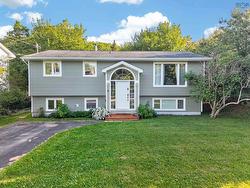 2 Randall Street  Dartmouth, NS B2Y 4K8