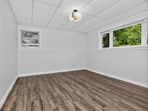 2 Randall Street, Dartmouth, NS - Indoor Photo Showing Other Room
