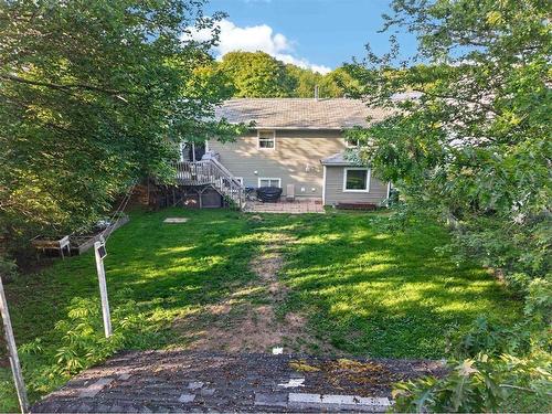 2 Randall Street, Dartmouth, NS - Outdoor