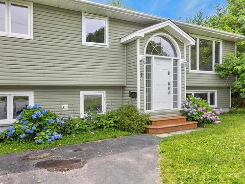 2 Randall Street, Dartmouth, NS - Outdoor