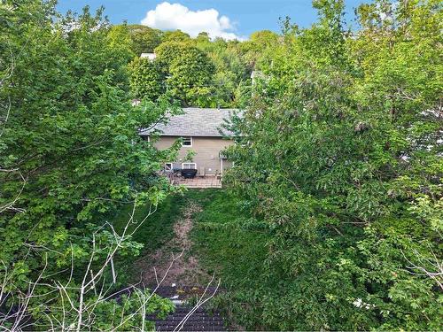 2 Randall Street, Dartmouth, NS - Outdoor
