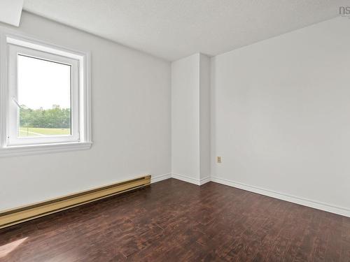 325 45 Vimy Avenue, Halifax, NS - Indoor Photo Showing Other Room