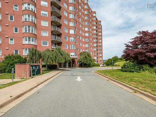 325 45 Vimy Avenue, Halifax, NS - Outdoor With Facade