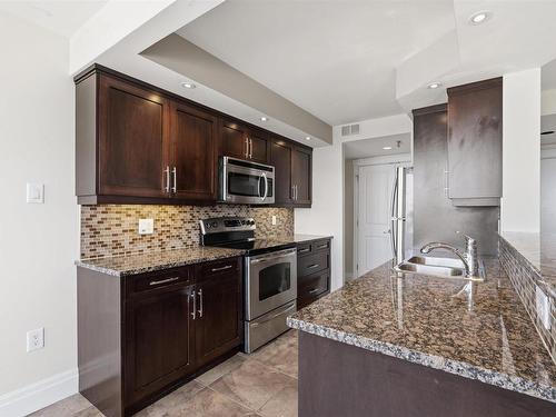 516 45 Vimy Avenue, Halifax, NS - Indoor Photo Showing Kitchen With Double Sink With Upgraded Kitchen
