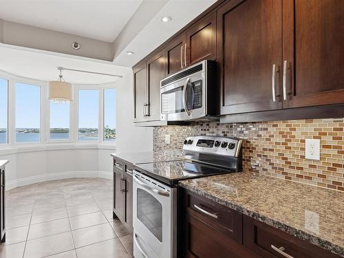 516 45 Vimy Avenue, Halifax, NS - Indoor Photo Showing Kitchen With Upgraded Kitchen