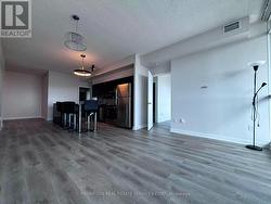 2611 - 29 SINGER COURT Toronto, ON M2K 0B3