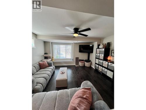 1651 Lynrick Road Unit# 149, Kelowna, BC - Indoor Photo Showing Other Room