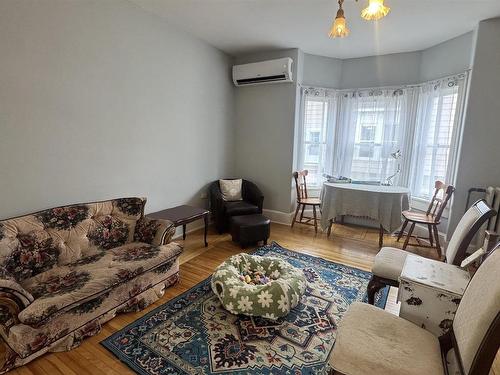 43 Duke Street, Truro, NS - Indoor Photo Showing Living Room