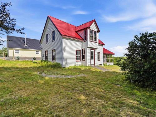 1368 Highway 208, Simpsons Corner, NS 