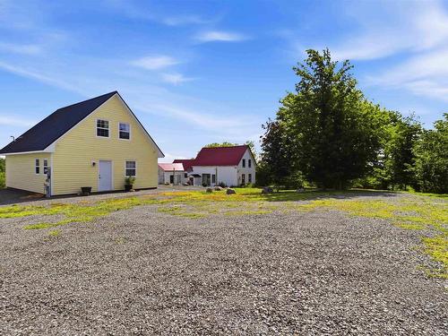 1368 Highway 208, Simpsons Corner, NS 