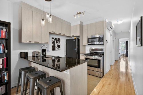 Kitchen - 202-5321 Rue St-Denis, Montréal (Le Plateau-Mont-Royal), QC - Indoor Photo Showing Kitchen