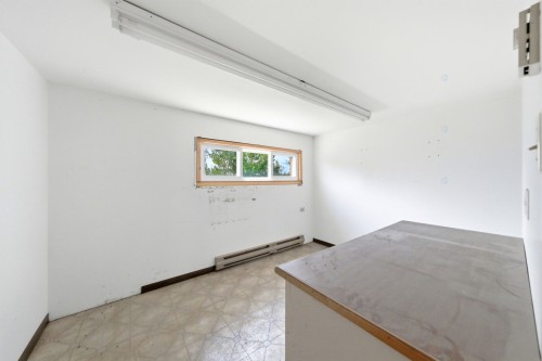 Bureau - 60 Boul. Bégin, Sainte-Claire, QC - Indoor Photo Showing Other Room