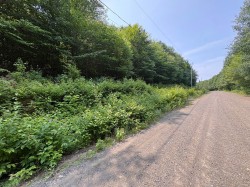 Ch. Dubeau  Val-Des-Lacs, QC J0T 2P0