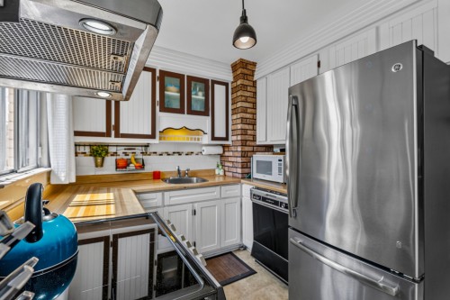 Kitchen - 152 Rue Beauchesne, Saint-Eustache, QC - Indoor Photo Showing Kitchen