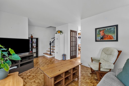 Living Room - 152 Rue Beauchesne, Saint-Eustache, QC - Indoor Photo Showing Living Room