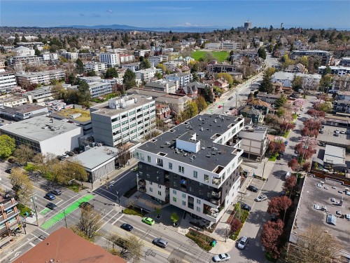 #211-1033 Cook St  Victoria, BC V8V 0E1