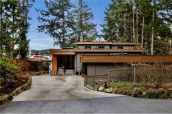 2250 Dolphin Rd North Saanich, BC V8L 5Y7