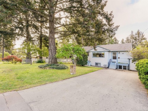 361 Cotlow Rd, Colwood, BC 