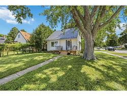 175 EVERGREEN Drive Sarnia, ON N7T 4M2