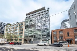 605-42 Camden Street Toronto, ON M5V 1V1