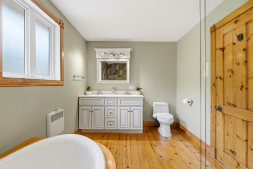 Salle de bains - 147 Rue Daudelin, Shefford, QC 