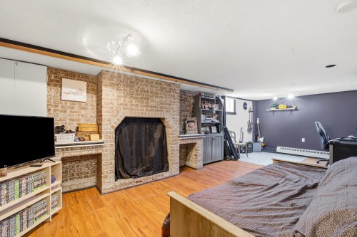 Salle familiale - 147 Rue Daudelin, Shefford, QC 