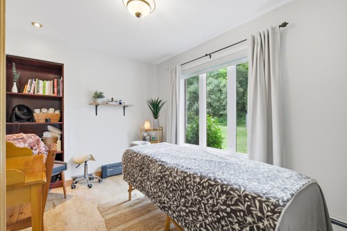Bureau - 147 Rue Daudelin, Shefford, QC 