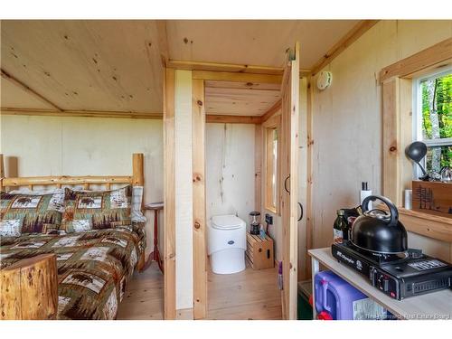 139 Giants Glen Rd, Stanley, NB 