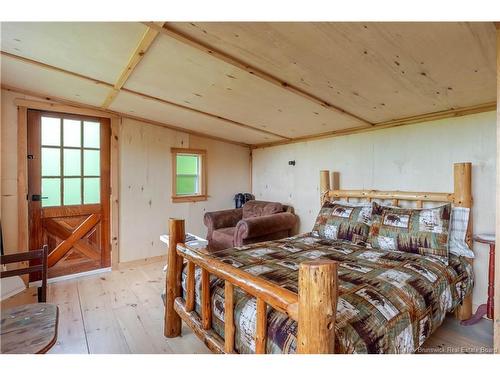 139 Giants Glen Rd, Stanley, NB 