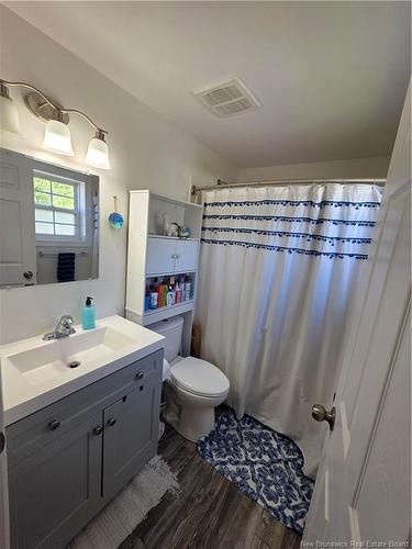 2 Leafwood Cres, Fredericton, NB 