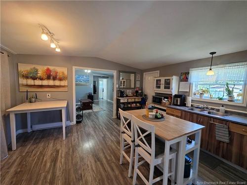 2 Leafwood Cres, Fredericton, NB 