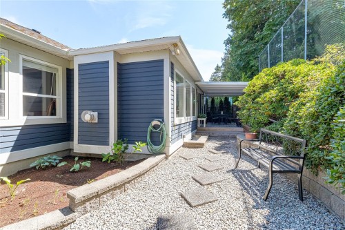 618 Windward Way, Qualicum Beach, BC 