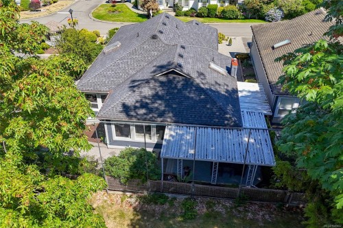 618 Windward Way, Qualicum Beach, BC 