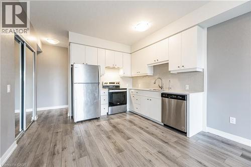 255 Northfield Drive E Unit# 302, Waterloo, ON - Indoor Photo Showing Kitchen