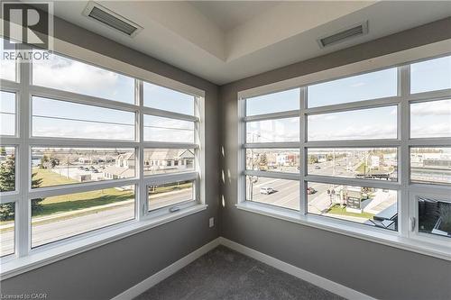 255 Northfield Drive E Unit# 302, Waterloo, ON - Indoor Photo Showing Other Room