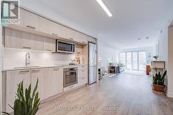 813 - 50 MCCAUL STREET Toronto, ON M5T 1V9