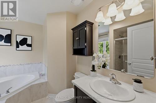 355 Celtic Ridge Crescent, Ottawa, ON - Indoor Photo Showing Bathroom