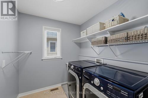 355 Celtic Ridge Crescent, Ottawa, ON - Indoor Photo Showing Laundry Room