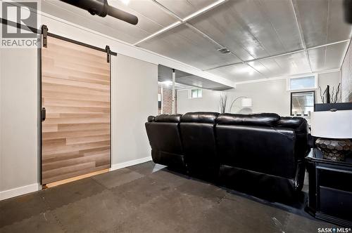 747 Argyle Street, Regina, SK - Indoor Photo Showing Other Room