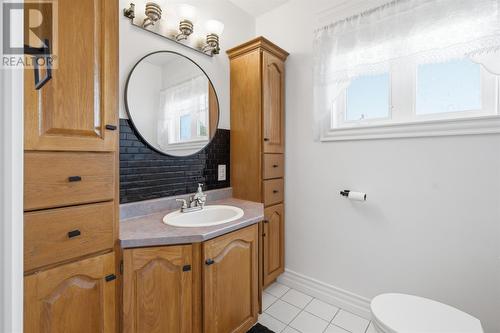 7 Clearview Drive, Burin, NL - Indoor Photo Showing Bathroom