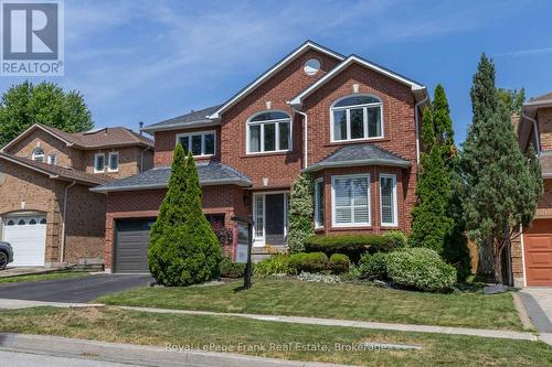 10 CORK DRIVE  Whitby, ON L1R 2C7