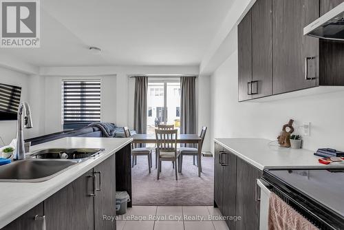 36 Prest Way, Centre Wellington (Fergus), ON - Indoor Photo Showing Kitchen With Double Sink
