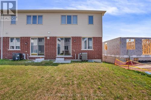 36 Prest Way, Centre Wellington (Fergus), ON - Outdoor