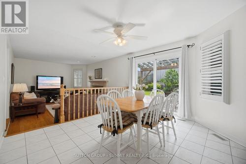 5640 Turney Drive, Mississauga, ON - Indoor Photo Showing Dining Room